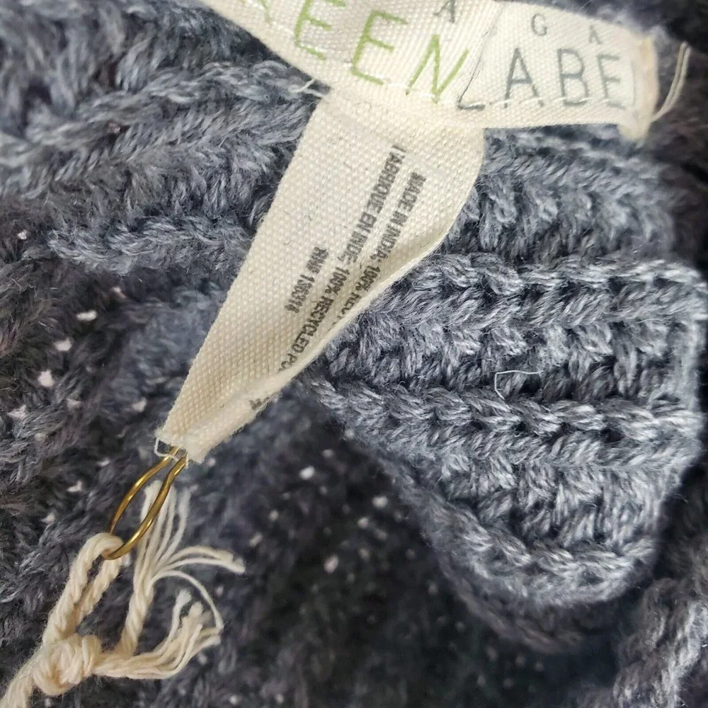 NEW QUAGGA GREEN LABEL Womens Recycled Polyester Infinity Scarf Gray Fringe